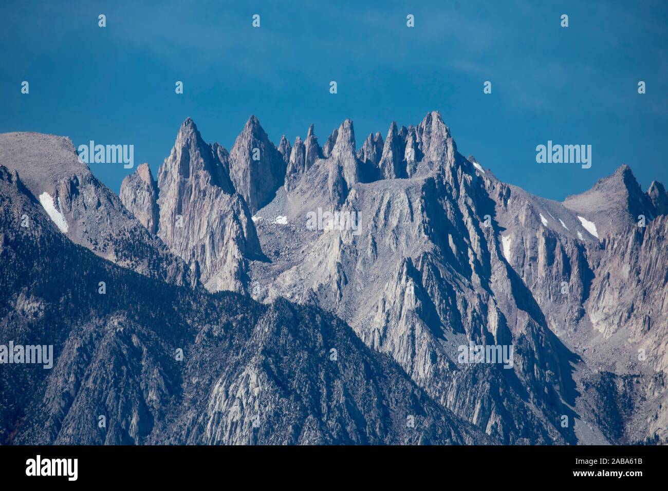 The granite peaks of the Sierra Nevada Mountain Range from the Owens Valley of California. Stock Photo
