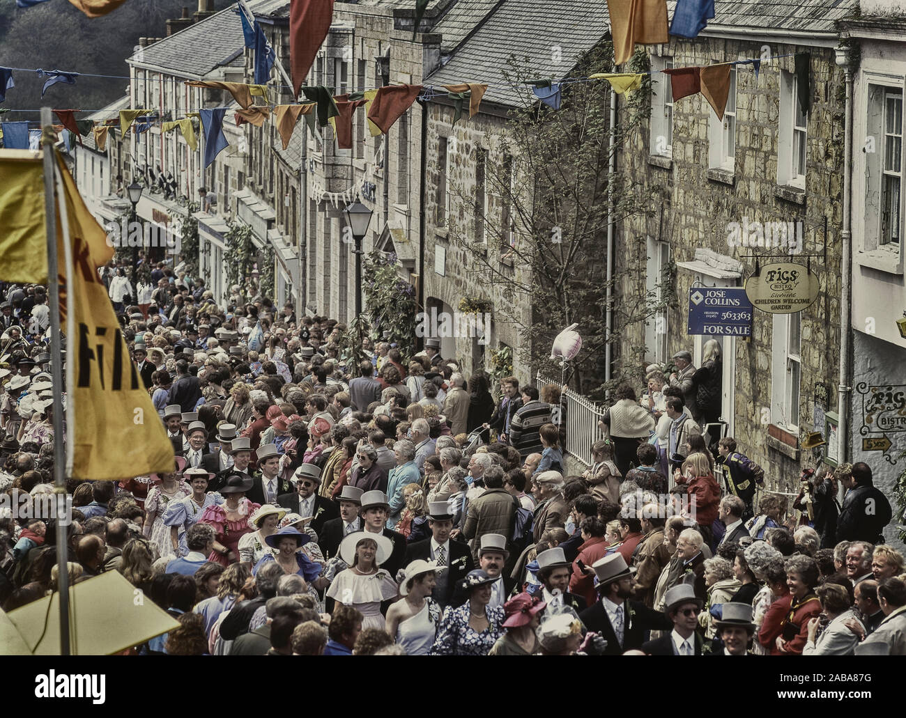 Midday Dance at the Helston floral day. Cornwall. England. UK. Circa 1991 Stock Photo