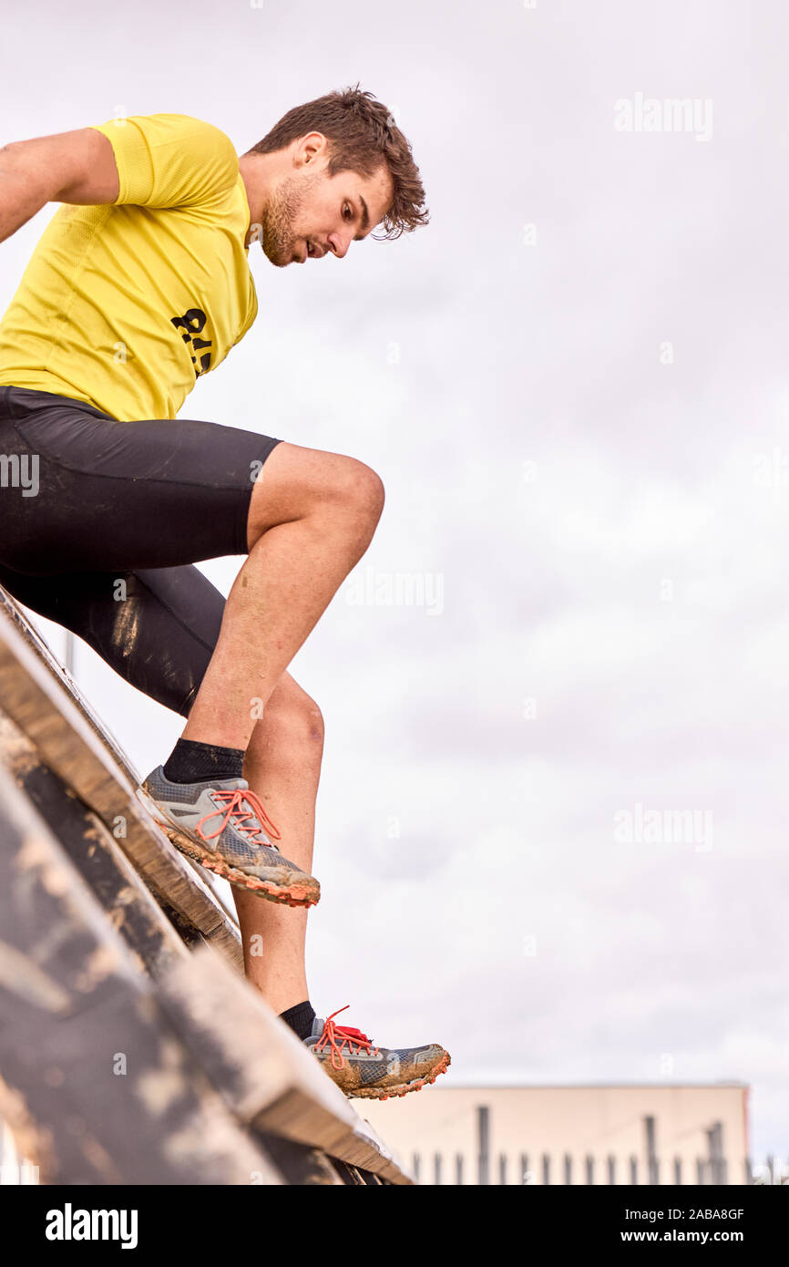 spartan, race, athlete, sport, competition, endurance, obstacle, running,  action, competitive, runner, strength, training, competitors, challenge,  ath Stock Photo - Alamy