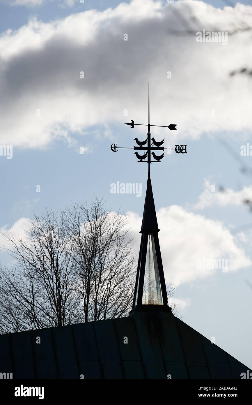 Wind vane hi-res stock photography and images - Alamy