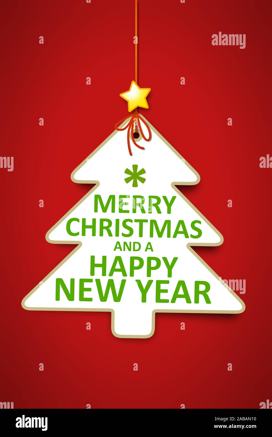 Ein dekorativer Weihnachtsbaum vor rotem Hintergrund Stock Photo