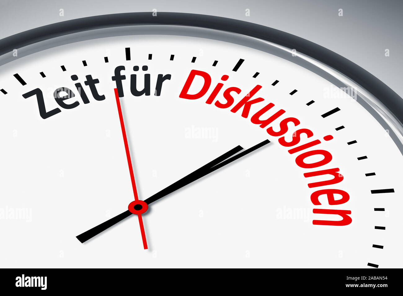 Ein simples Ziffernblatt mit der Aufschrift: 'Zeit fuer Diskussionen' Stock Photo
