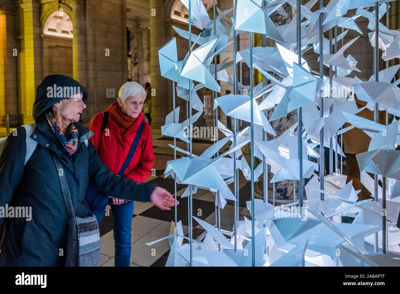 London, UK. 26th Nov 2019. The V&A Christmas tree installation, 'Freedom', is a contemporary reimagining of the Christmas tree and is the centrepiece of the this year's bicentenary celebrations, marking the 200th anniversary of Queen Victoria and Prince Albert's births. Each of the 200 ornately folded origami birds represents a year of the bicentenary. Created by designer Anna Hünnerkopf as part of a competition for students of the University of Applied Sciences in Coburg. Credit: Guy Bell/Alamy Live News Stock Photo