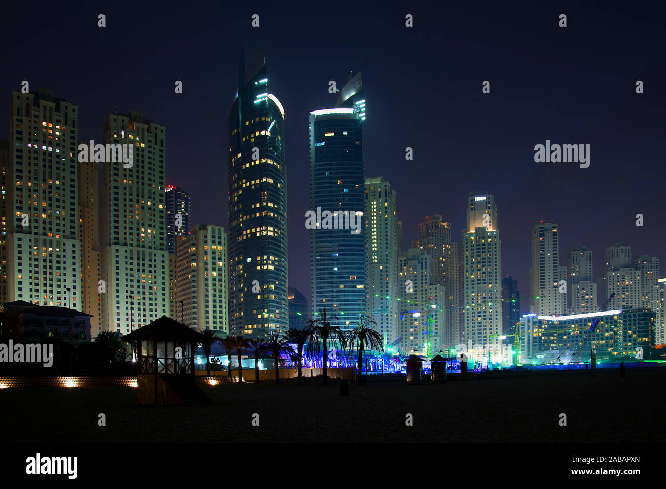 Dubai ist die groesste Stadt der Vereinigten Arabischen Emirate (VAE) am Persischen Golf und die Hauptstadt des Emirats Dubai. Stock Photo