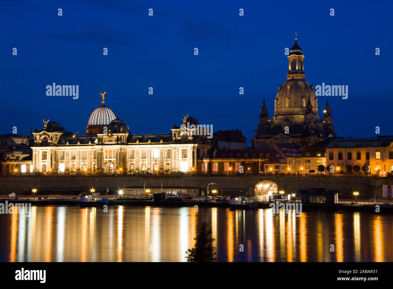 Dresden bei Nacht, Sachsen, Bundesrepublik Deutschland Stock Photo