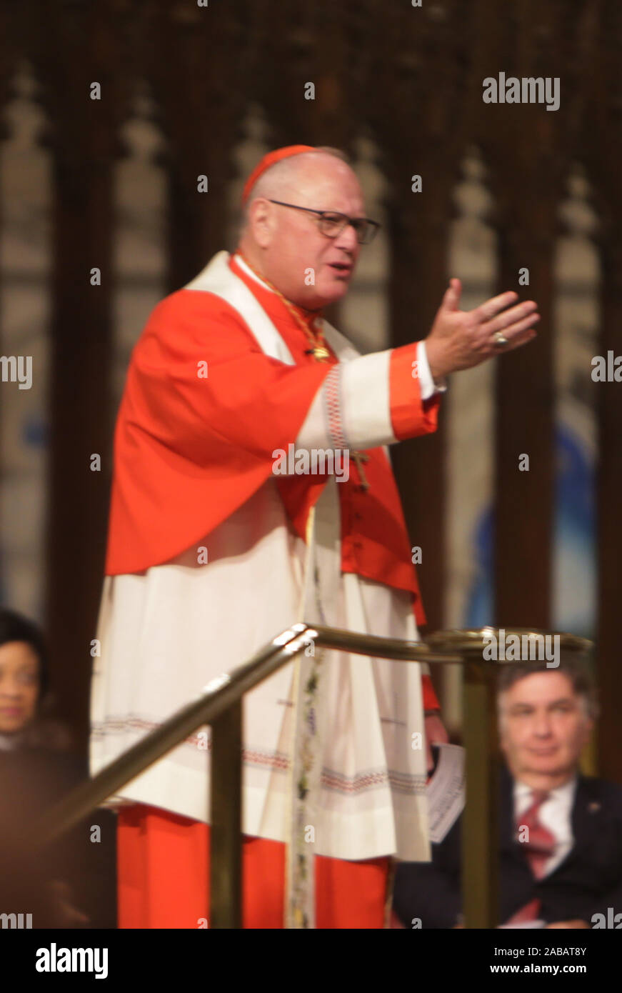New York, NY, USA. 26th Nov, 2019. New York City Mayor Bill De Blasio along with Arch Bishop of New York Cardinal Timothy Michael Dolan and other religious leaders deliver remarks during the Thanksgiving Prayer Service for Remembrance and Recommitment at St. Patrick's Cathedral on November 26, 2019 in New York City. Credit: Mpi43/Media Punch/Alamy Live News Stock Photo