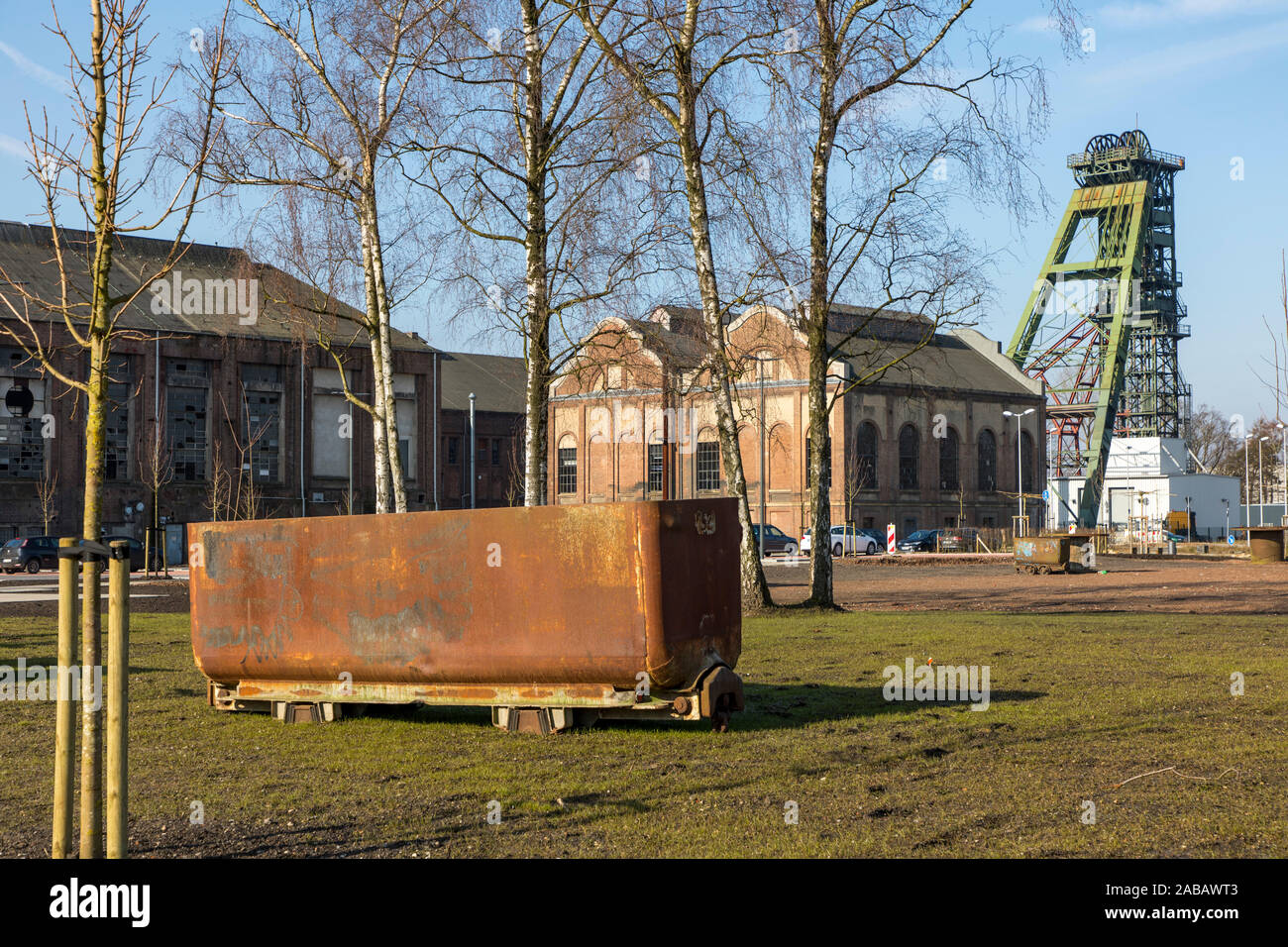 Pit frame of shaft 2, the former colliery sovereign Leopold, in Dorsten, today a mixture of culture and tissue use, mine cars, coal lorries, Stock Photo