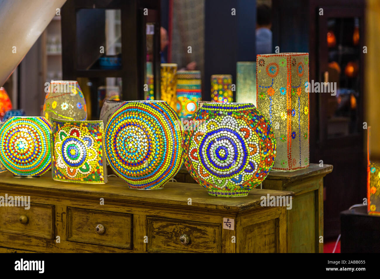Vintage lamps hi-res stock photography and images - Alamy