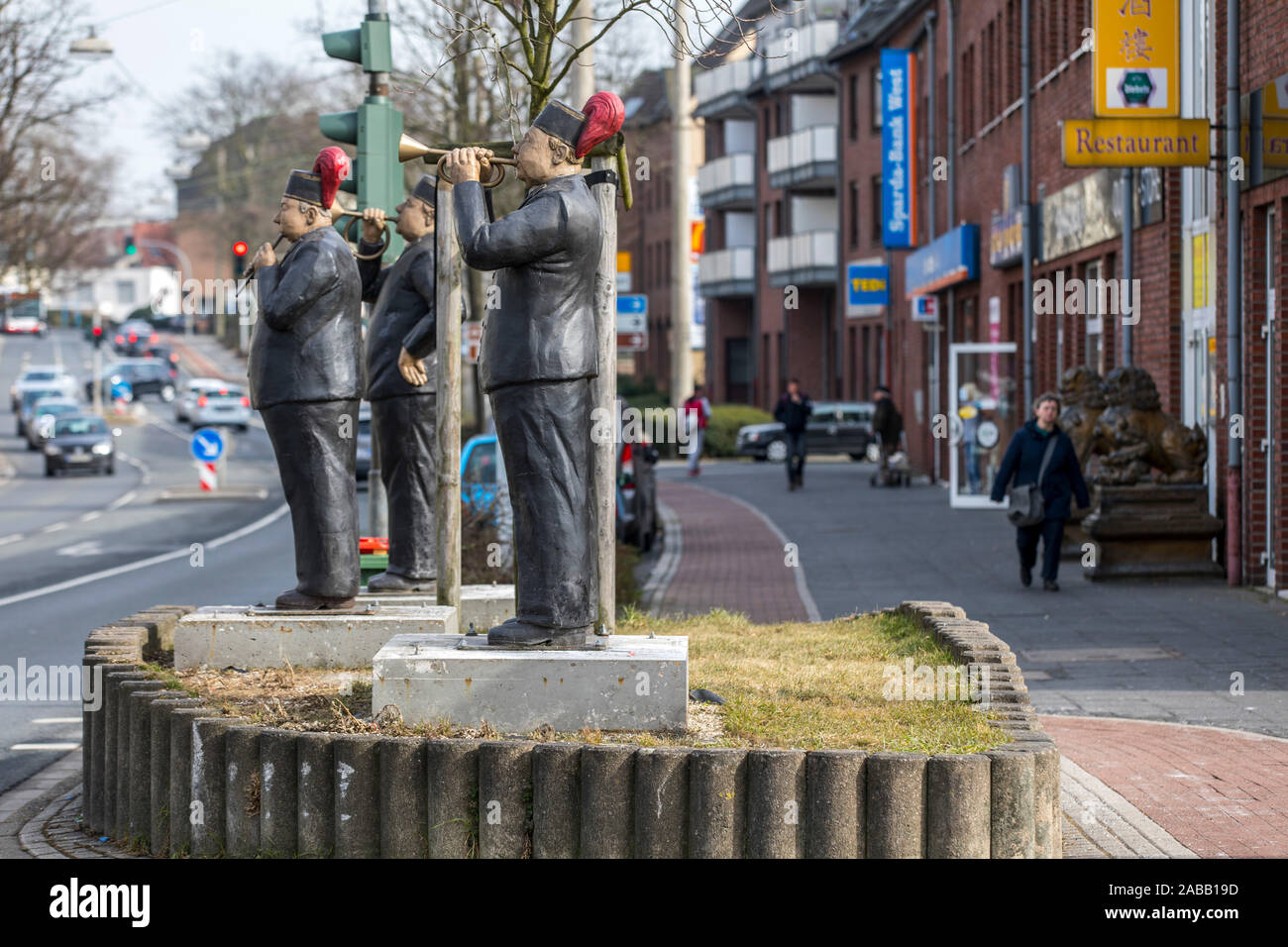 Sculptures, figures, with mining motifs, by the artist Christel Lechner, in Oberhausen Osterfeld, at the Gilden street, miners' chapel, Stock Photo