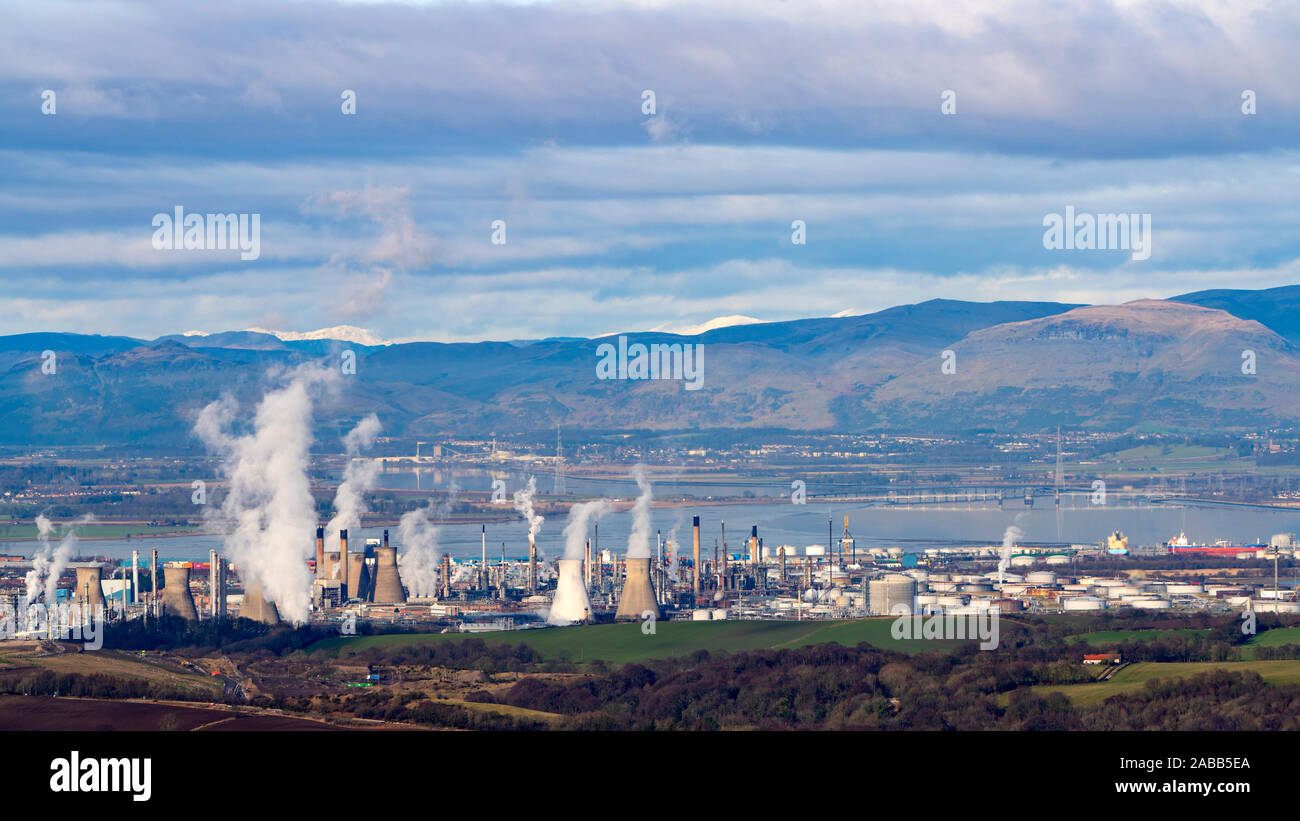 View of INEOS Grangemouth petrochemical plant and oil refinery in Scotland, UK Scotland, UK Stock Photo