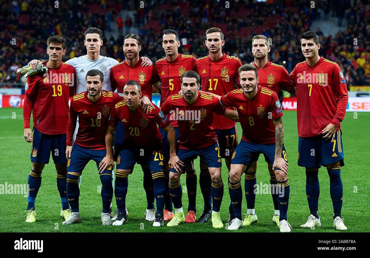 Футбол сборные группа. Сборная Испании 2021. Сборная Испании 2022. Родри сборная Испании. Сборная Испании 2008-2012.