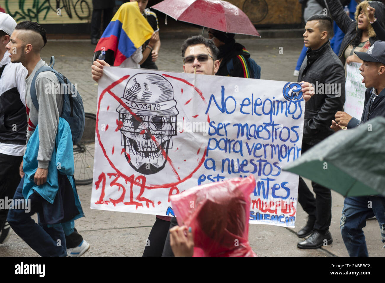 Bogota, Colombia. November 26, 2019: Protestors gather in Bogota in support of the national strike Paro Nacional. November 26th marks the 6th day of protests in the city, and one day after the first civilian death of 18 year old Dilan Cruz. Cruz was shot in the head with a projectile by National Police's anti-riot squad on the corner of Calle 19 with Carrera 4. Credit: Giles Campbell/ZUMA Wire/Alamy Live News Credit: ZUMA Press, Inc./Alamy Live News Stock Photo