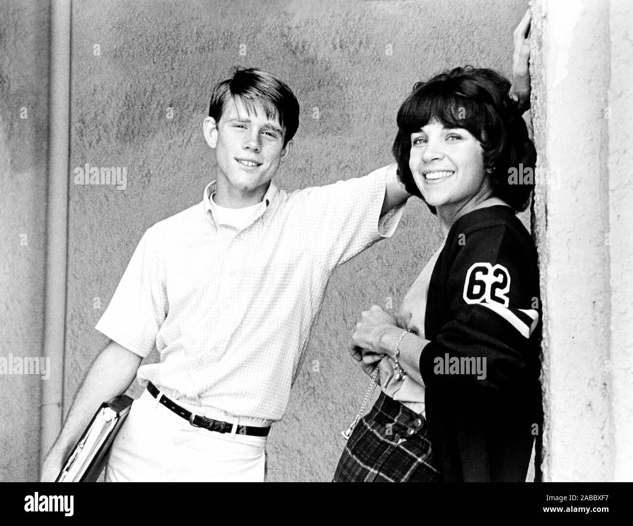 AMERICAN GRAFFITI, from left, Ron Howard, Cindy Williams, 1973 Stock