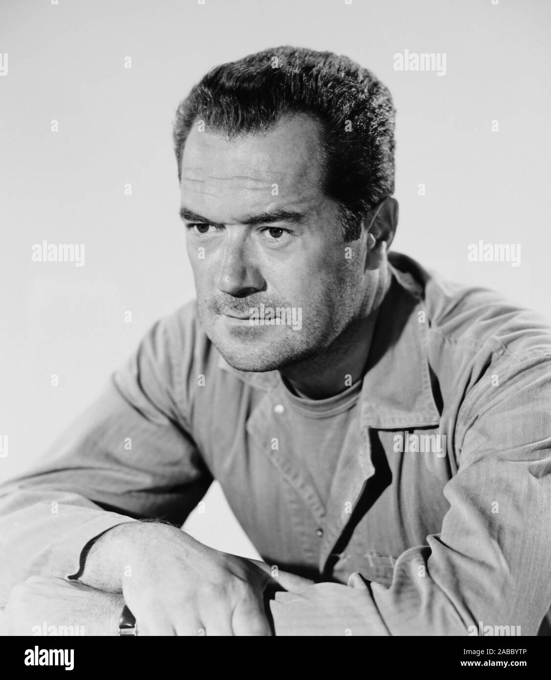BEACHHEAD, Frank Lovejoy, 1954 Stock Photo Alamy