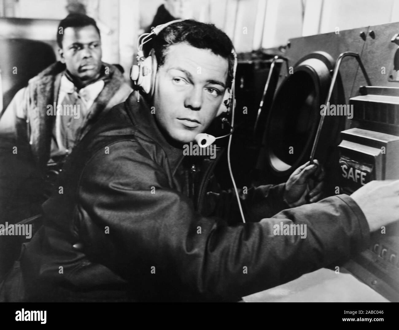 the-bedford-incident-from-left-sidney-poitier-james-macarthur-1965