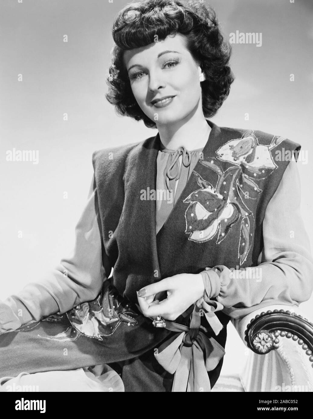 BEDSIDE MANNER, Ruth Hussey, 1945 Stock Photo Alamy