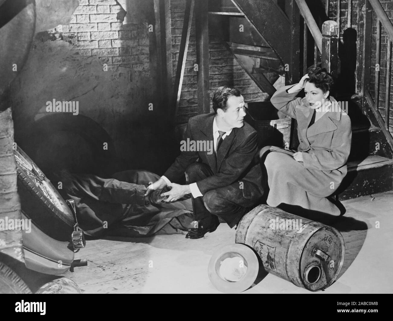 THE BIG FRAME, (aka THE LOST HOURS), from left: Mark Stevens, Jean Kent ...