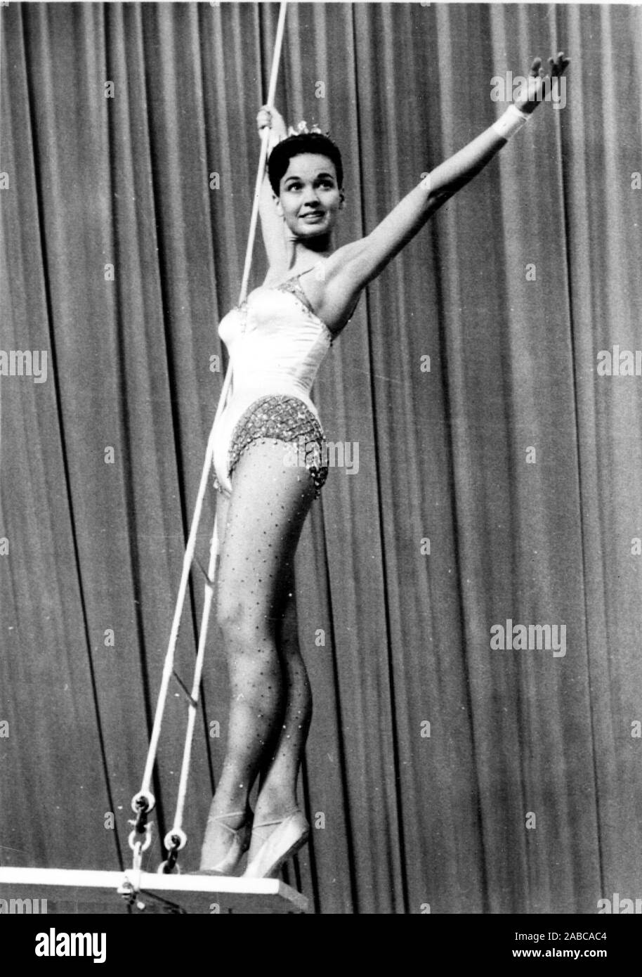 THE BIG CIRCUS, Kathryn Grant (aka Kathryn Grant Crosby), in rehearsal ...