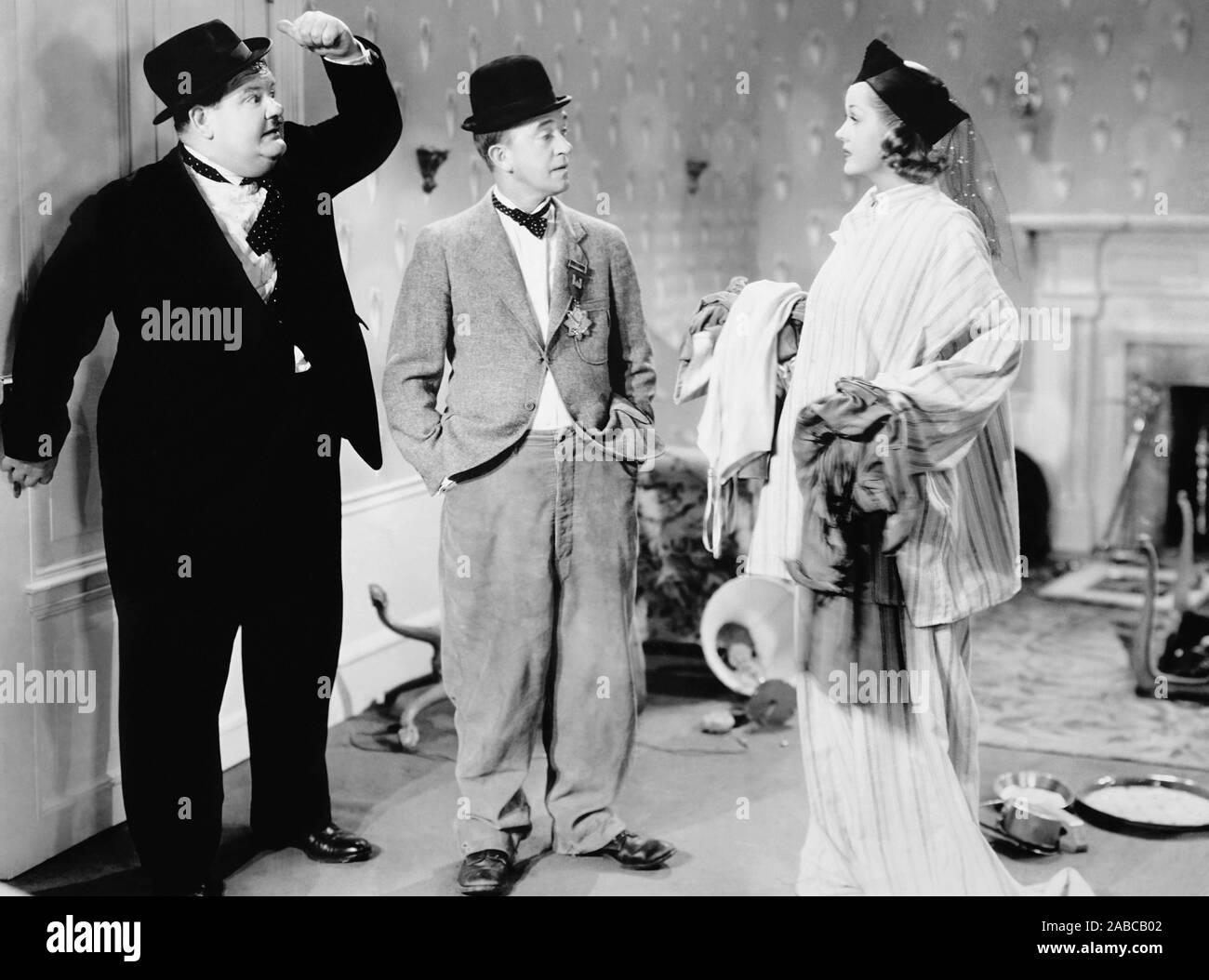 BLOCKHEADS, from left Oliver Hardy, Stan Laurel, Patricia Ellis, 1938