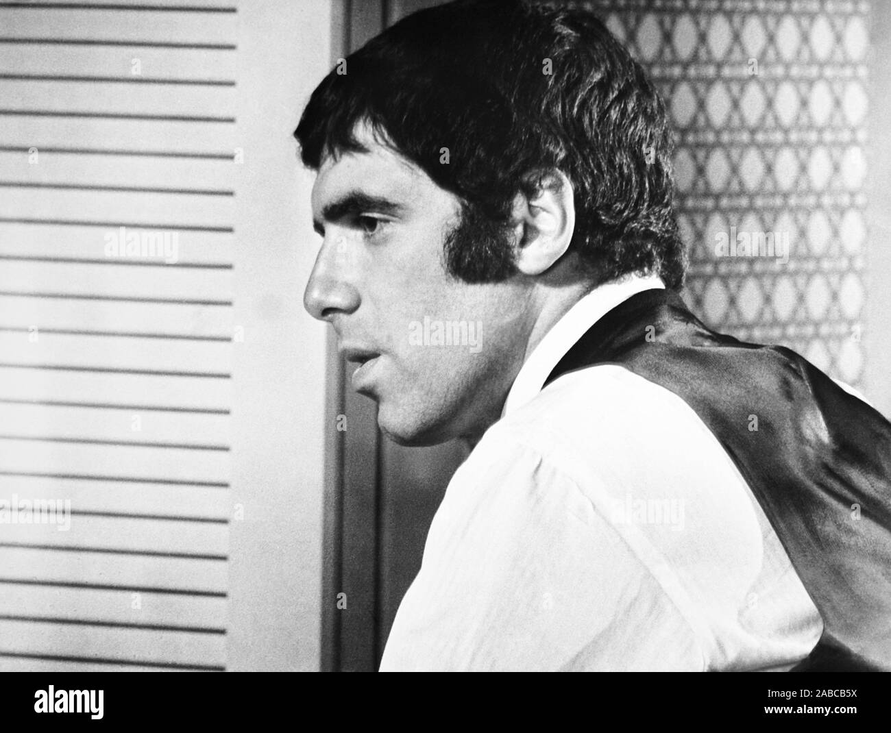BOB & CAROL & TED & ALICE, Elliott Gould, 1969 Stock Photo - Alamy