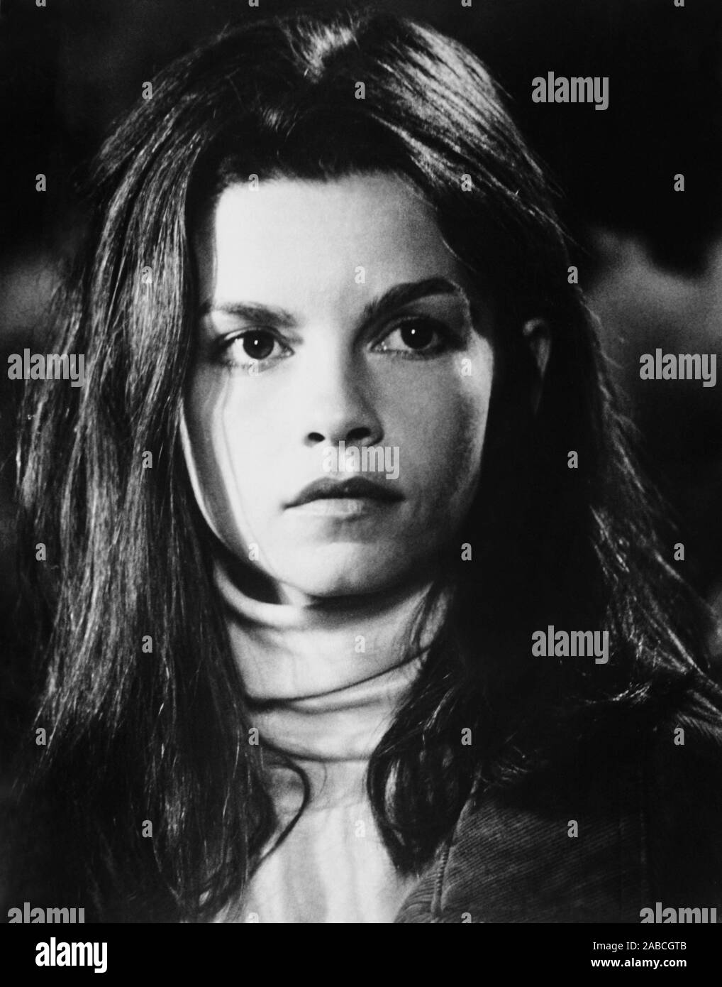 EARTHQUAKE, Genevieve Bujold, 1974 Stock Photo - Alamy