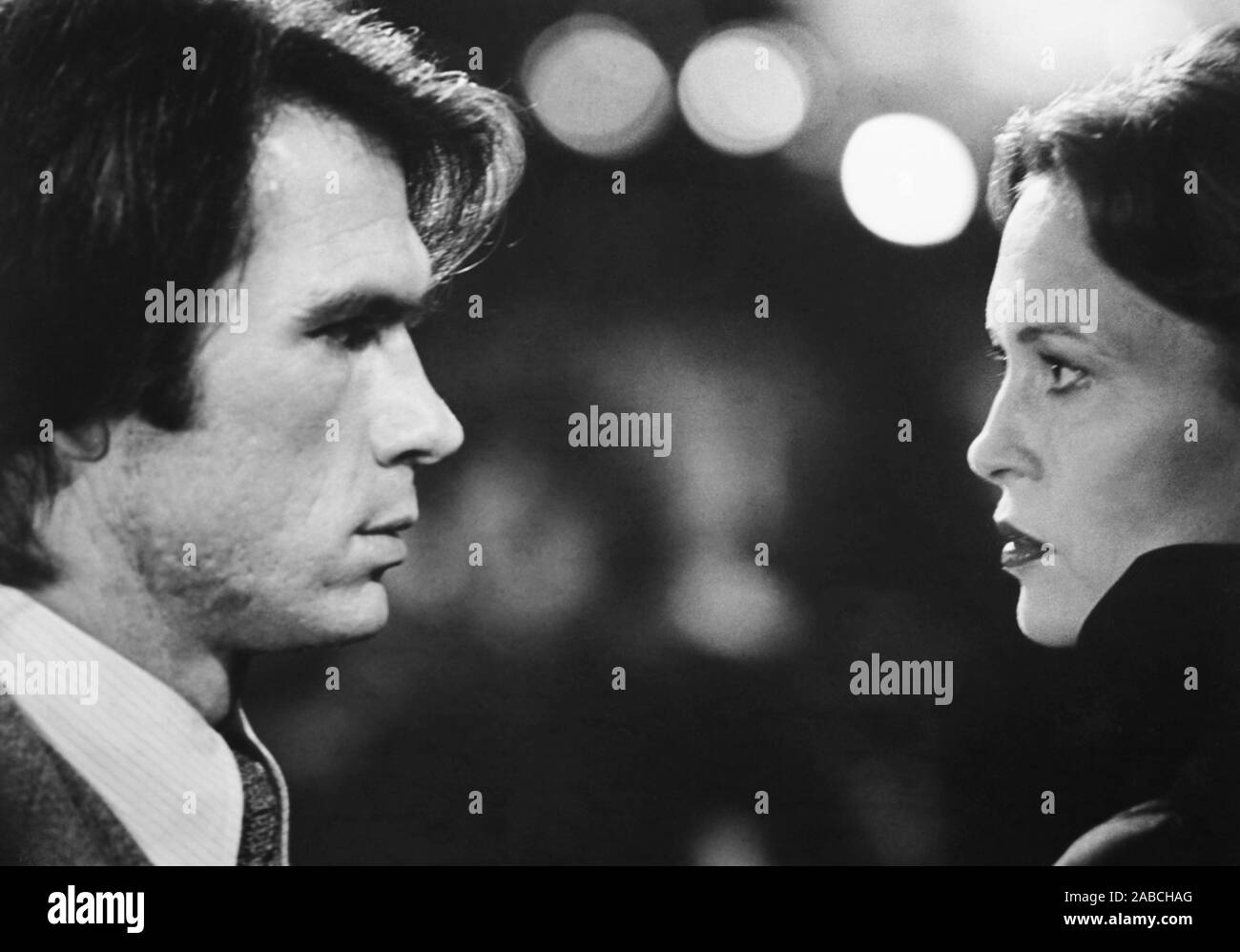 EYES OF LAURA MARS, from left: Tommy Lee Jones, Faye Dunaway, 1978 ...