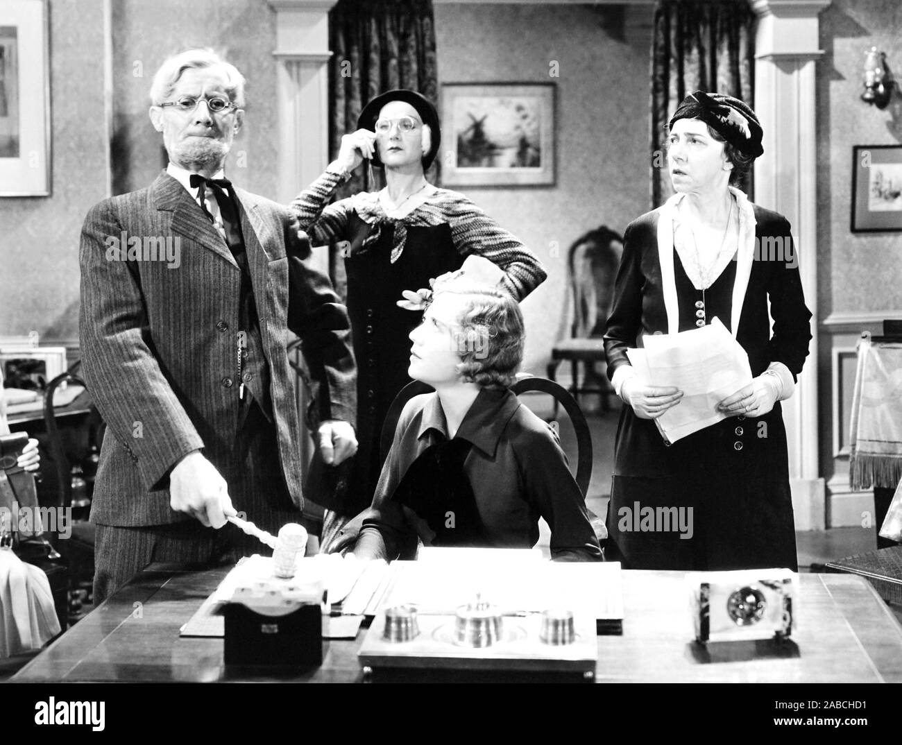 THE EXPERT, from left, Charles 'Chic' Sale, Elsa Peterson, Lois Wilson ...