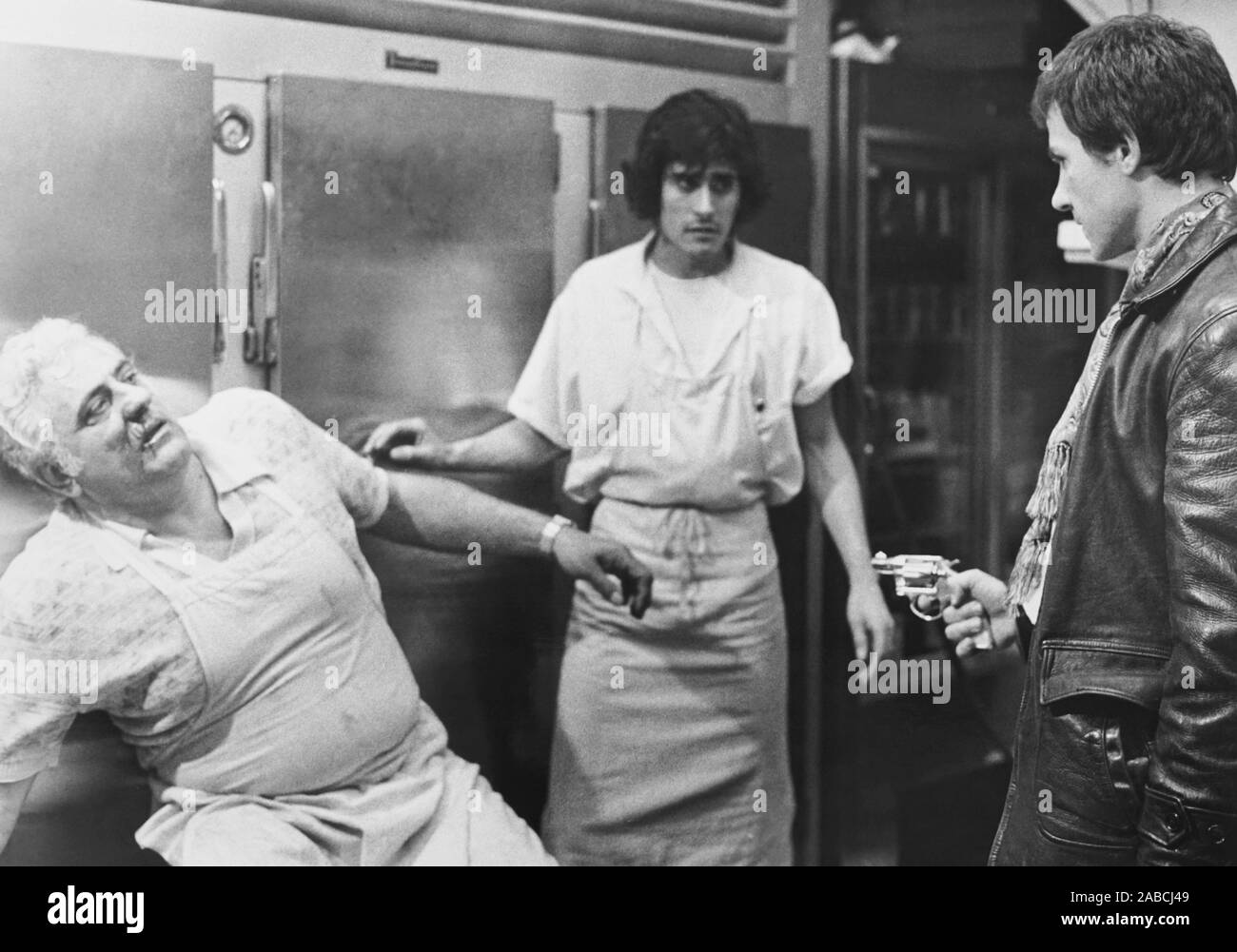 FINGERS, from left Lenny Montana, Vasco Valladeres, Harvey Keitel