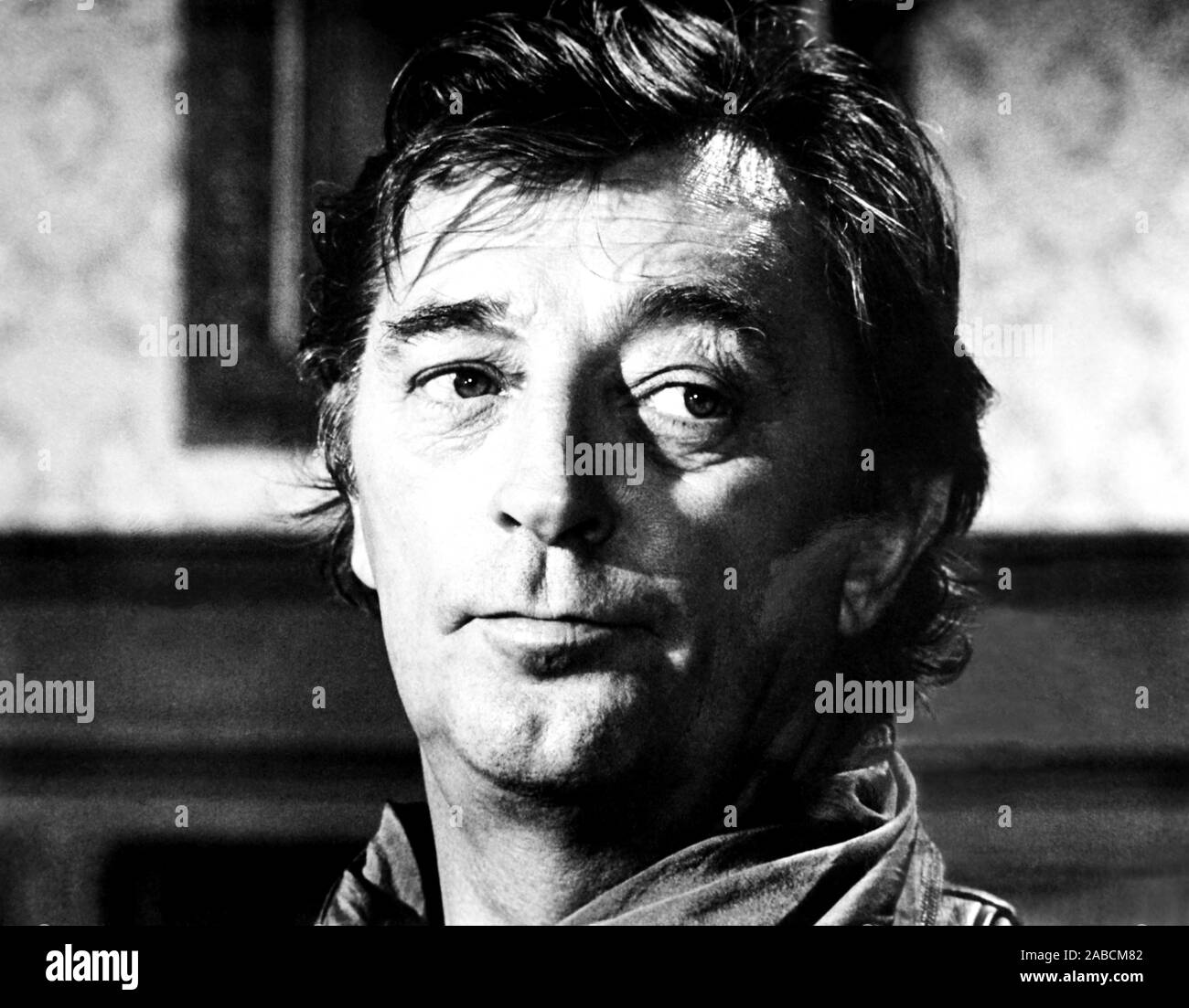 THE GOOD GUYS AND THE BAD GUYS Robert Mitchum 1969 Stock Photo Alamy The good guys and the bad guys robert mitchum 1969 stock photo alamy