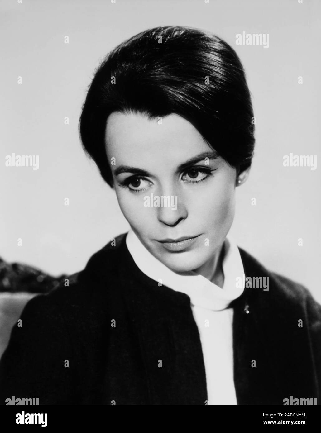 THE HAUNTING, Claire Bloom, 1963 Stock Photo - Alamy