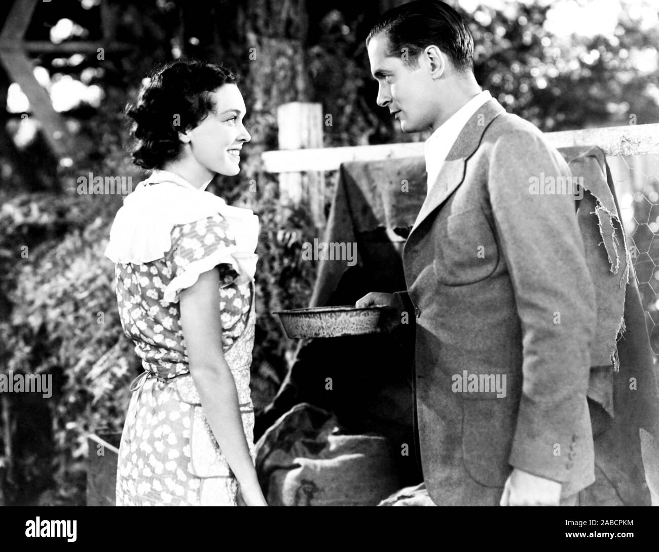 Hide-out, From Left, Maureen O'sullivan, Robert Montgomery, 1934 Stock 