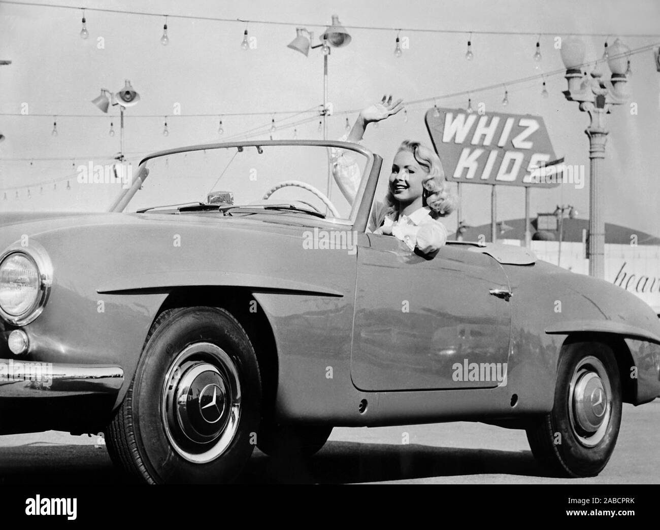 HOT CARS, Joi Lansing, 1956 Stock Photo Alamy
