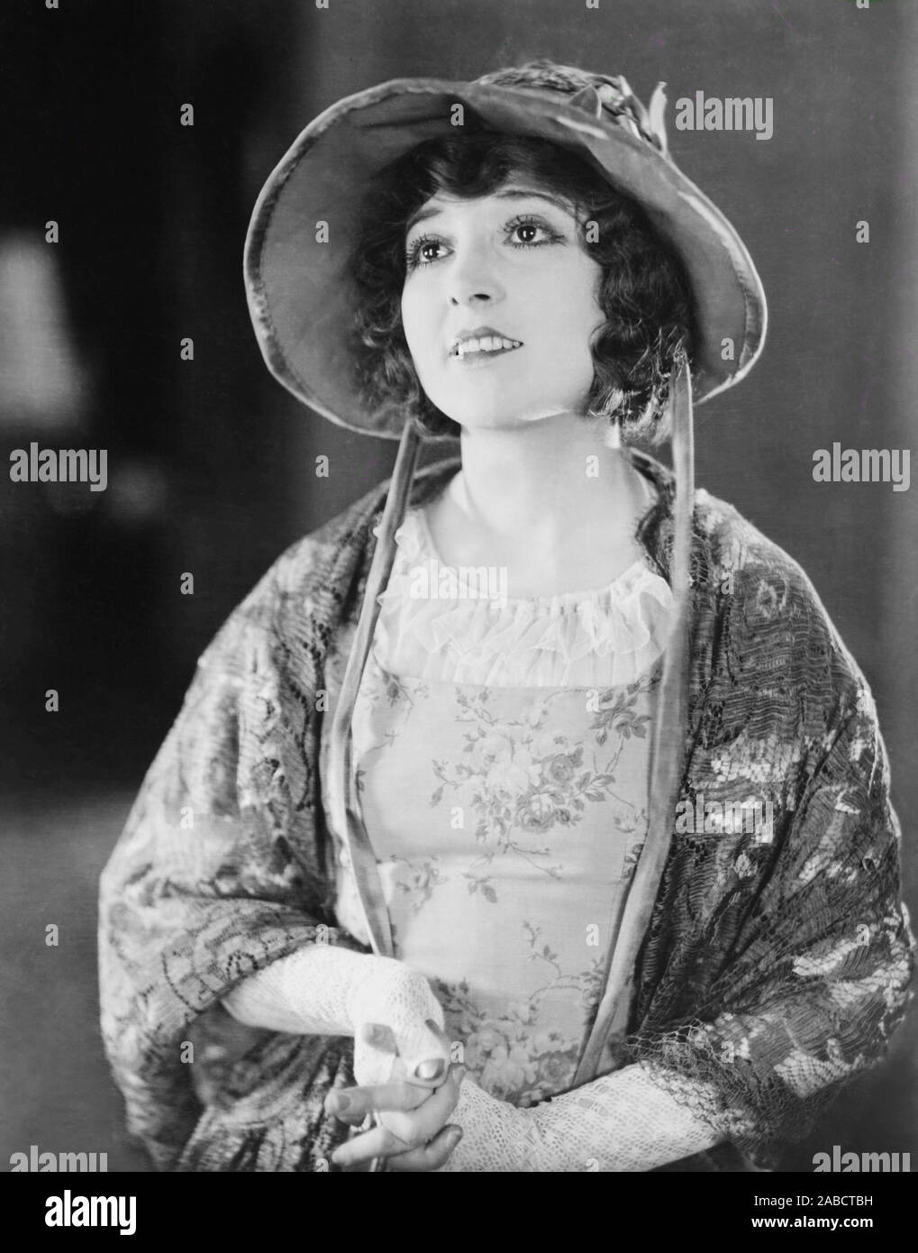 THE IRON HORSE, Madge Bellamy, 1924, TM & Copyright © 20th Century Fox Film Corp./courtesy