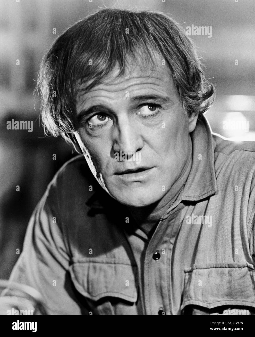 JUGGERNAUT, Richard Harris, 1974 Stock Photo - Alamy