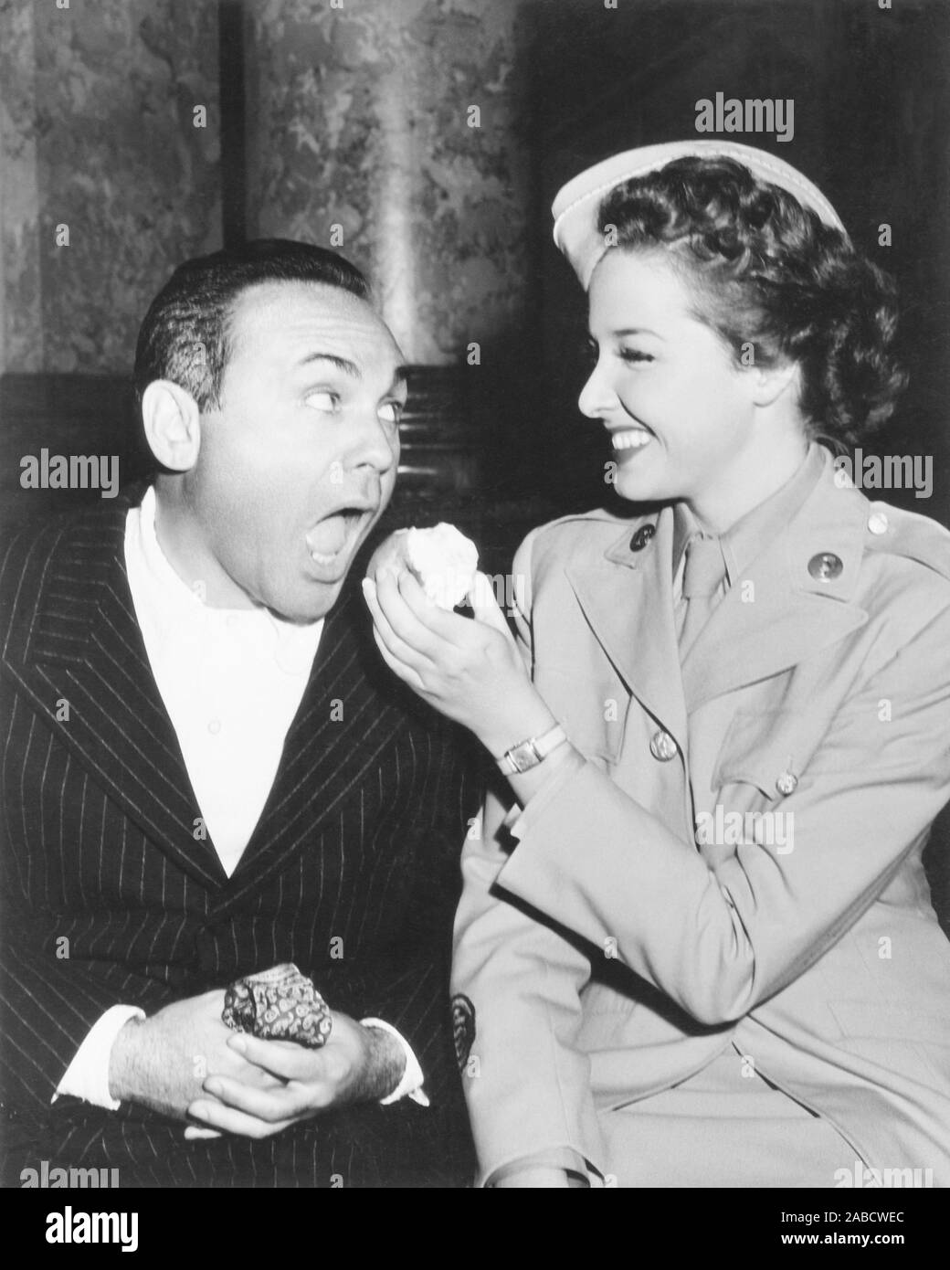 KEEP YOUR POWDER DRY, from left director Edward Buzzell, Laraine Day