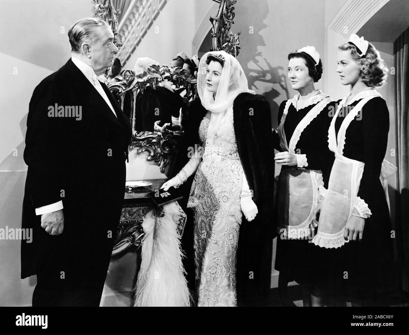 THE LADY EVE, from left, Robert Greig, Barbara Stanwyck (in a gown by Edith Head), Dora Clement, Martha O'Driscoll, 1941 Stock Photo - Alamy THE LADY EVE, from left, Robert Greig, Barbara Stanwyck (in a gown by Edith Head), Dora Clement, Martha O'Driscoll, 1941 Stock Photo - Alamy