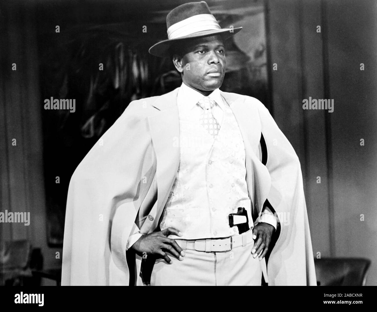 LET'S DO IT AGAIN, Sidney Poitier, 1975 Stock Photo Alamy