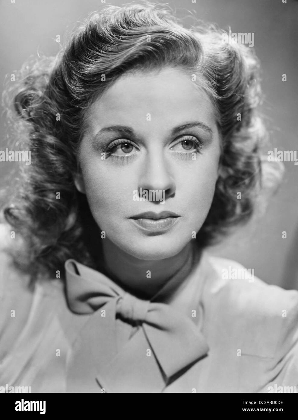 A MAN ABOUT THE HOUSE, Margaret Johnston, 1947 Stock Photo Alamy