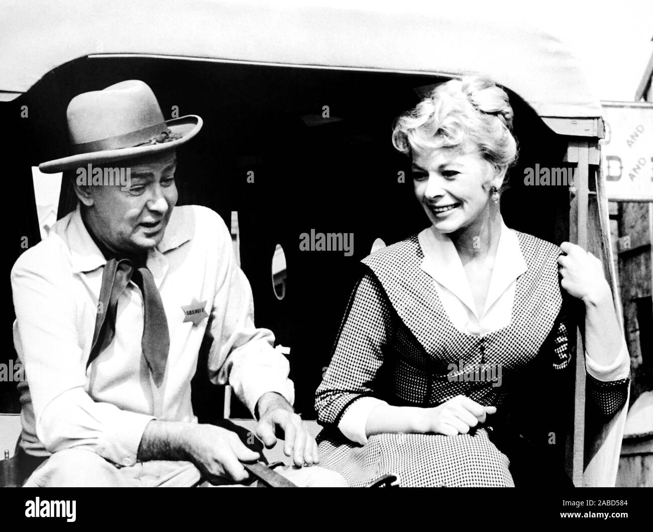 ONE FOOT IN HELL, from left, Don Murray, Dolores Michaels, 1960, ©20th  Century Fox, TM & Copyright/courtesy Everett Collection Stock Photo - Alamy