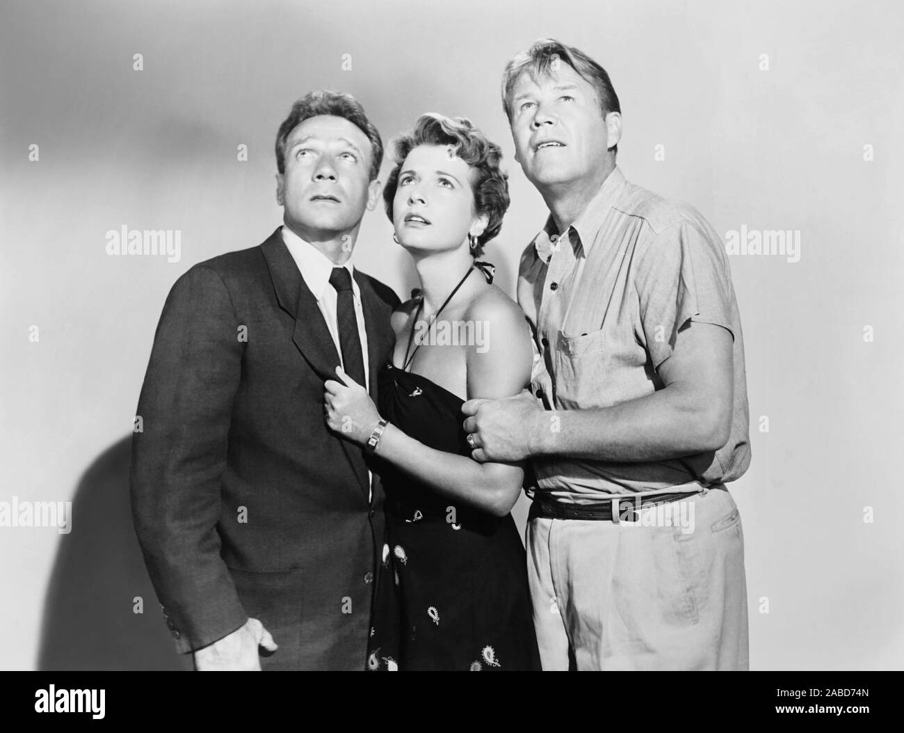 PORT OF HELL, from left Dane Clark, Carole Mathews, Wayne Morris, 1954 Stock Photo Alamy
