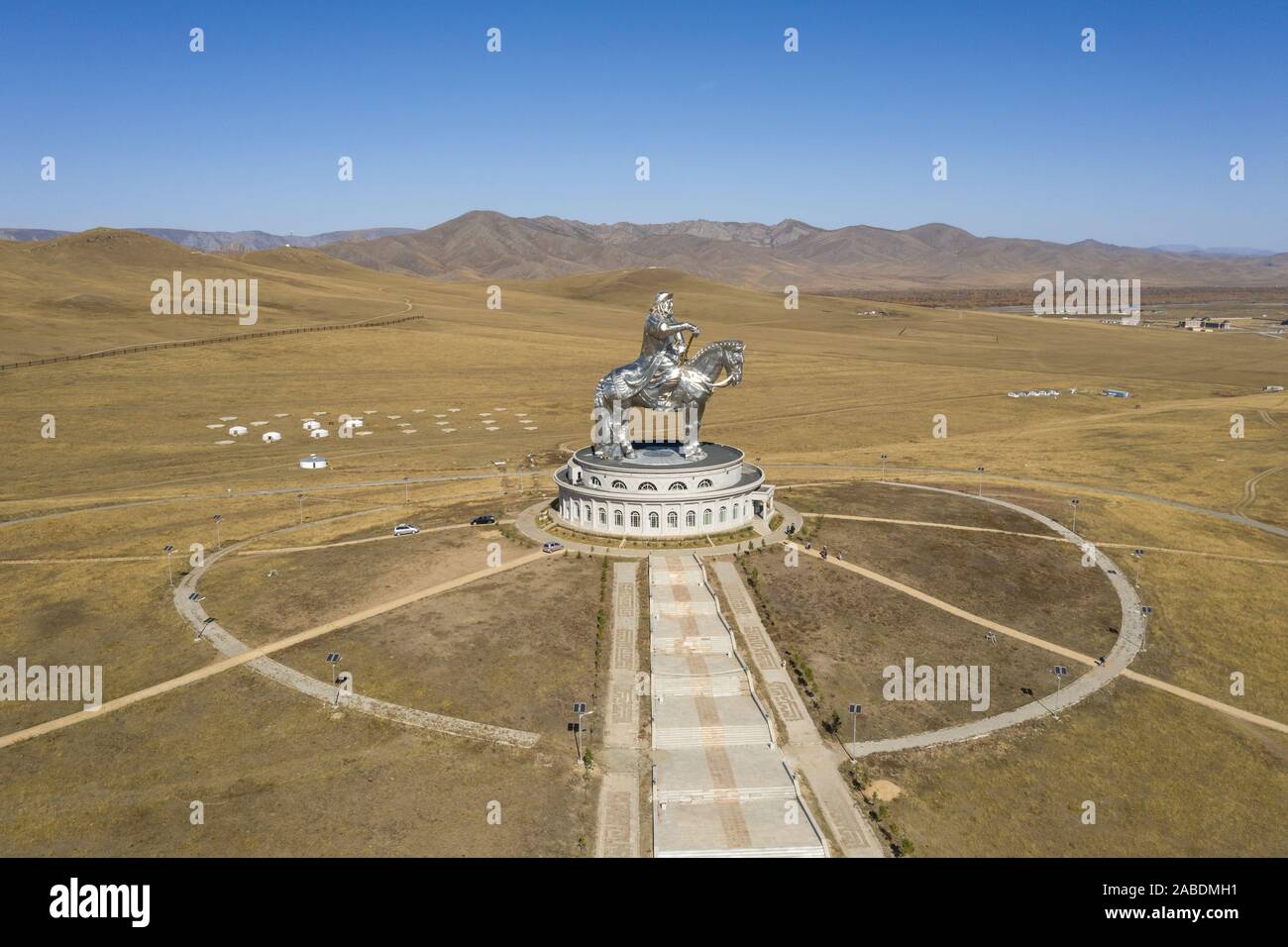 Chinggis khaan hi-res stock photography and images - Page 2