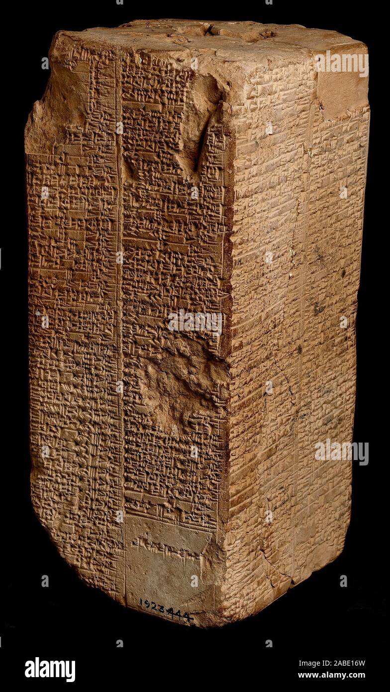 6501. Sumerian King list, cuneiform script document listing Sumerian cities and they rulers. Babylon, c. 2000-1800 BC. Stock Photo