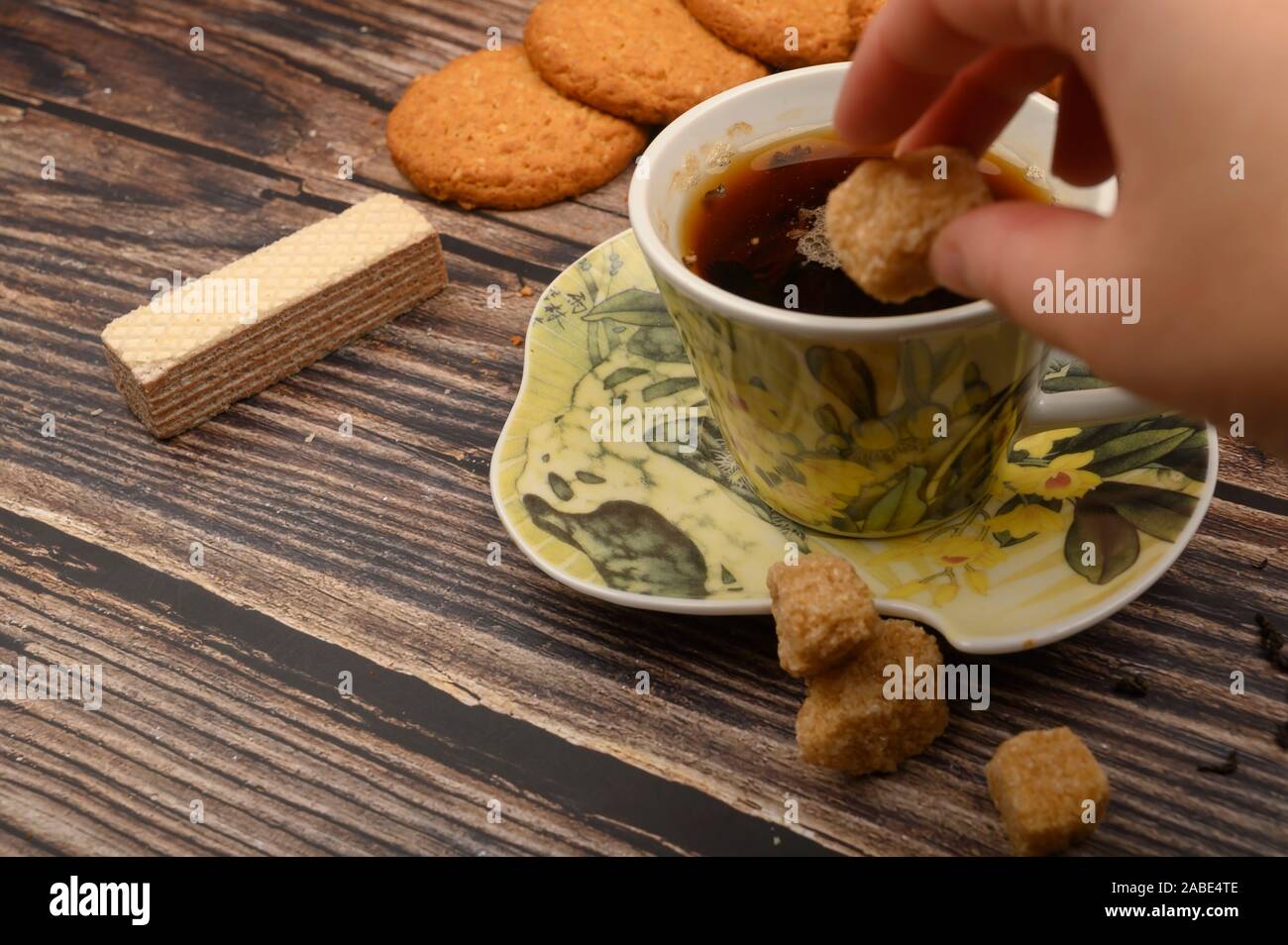 Cane sugar hand hires stock photography and images Alamy