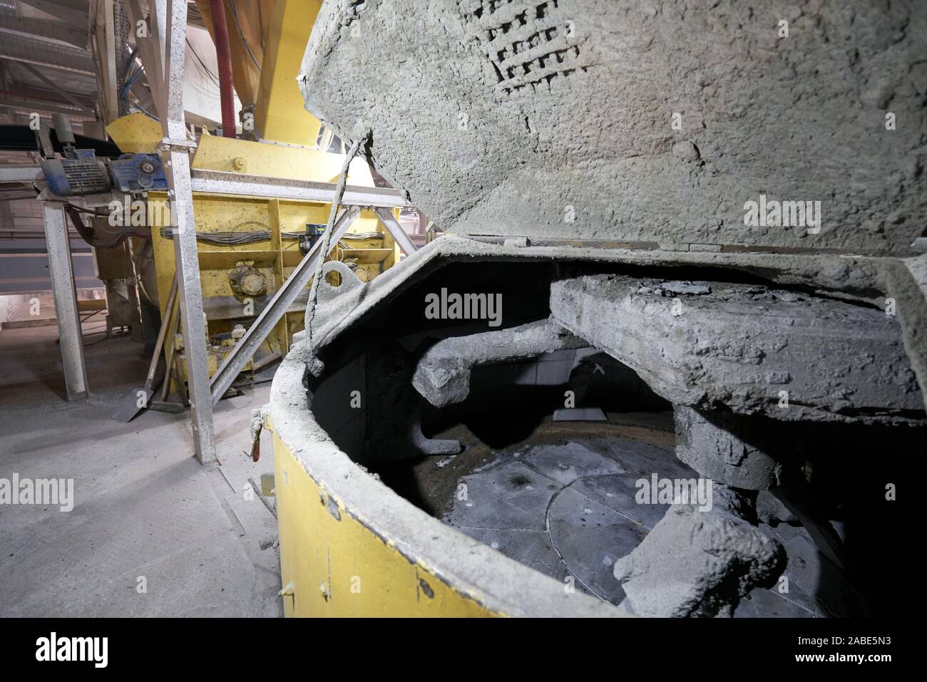 Large industrial mixer, for mixing ingredients into liquid cement