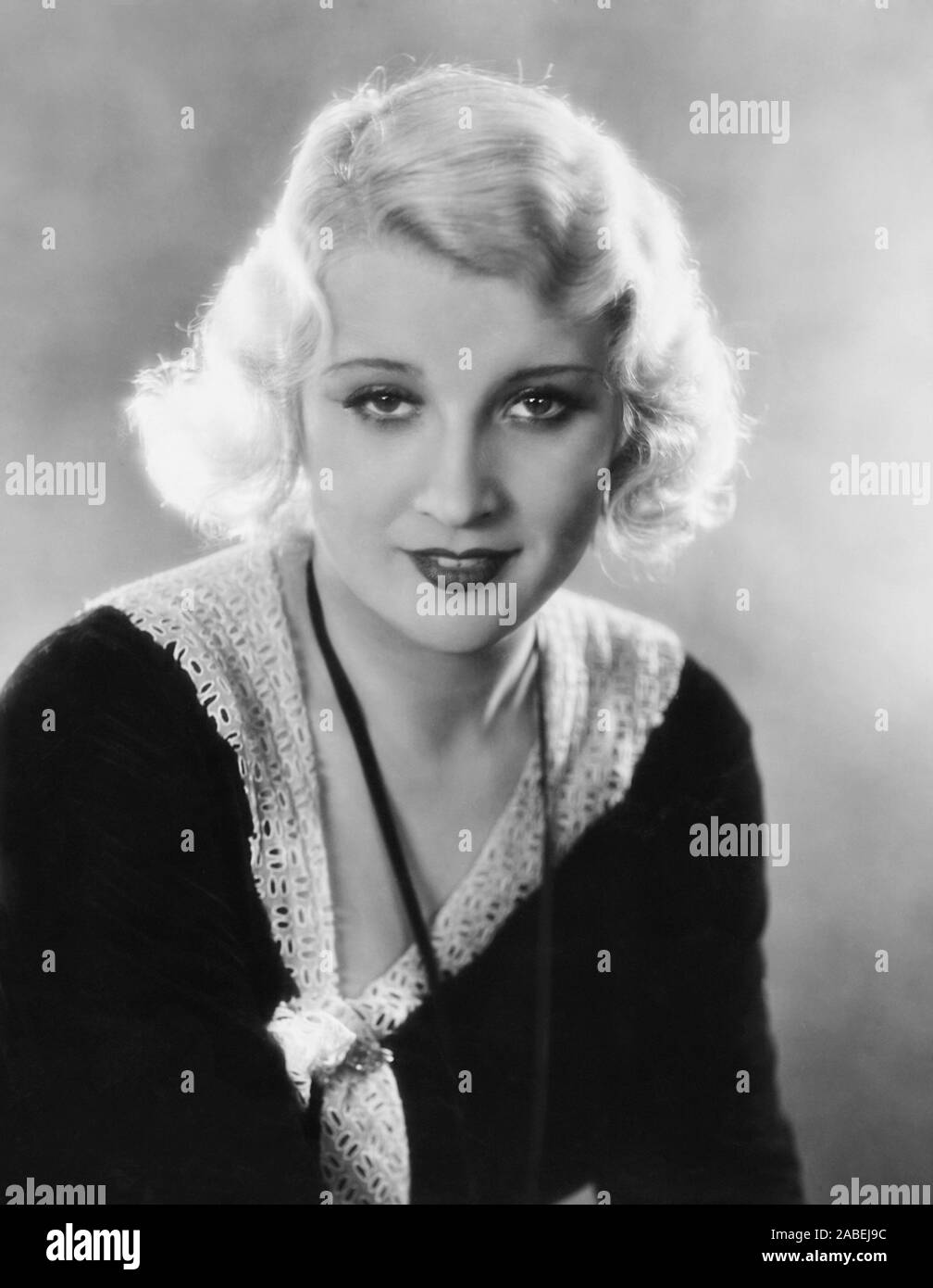 THE ROSARY, Margot Grahame, 1931 Stock Photo Alamy