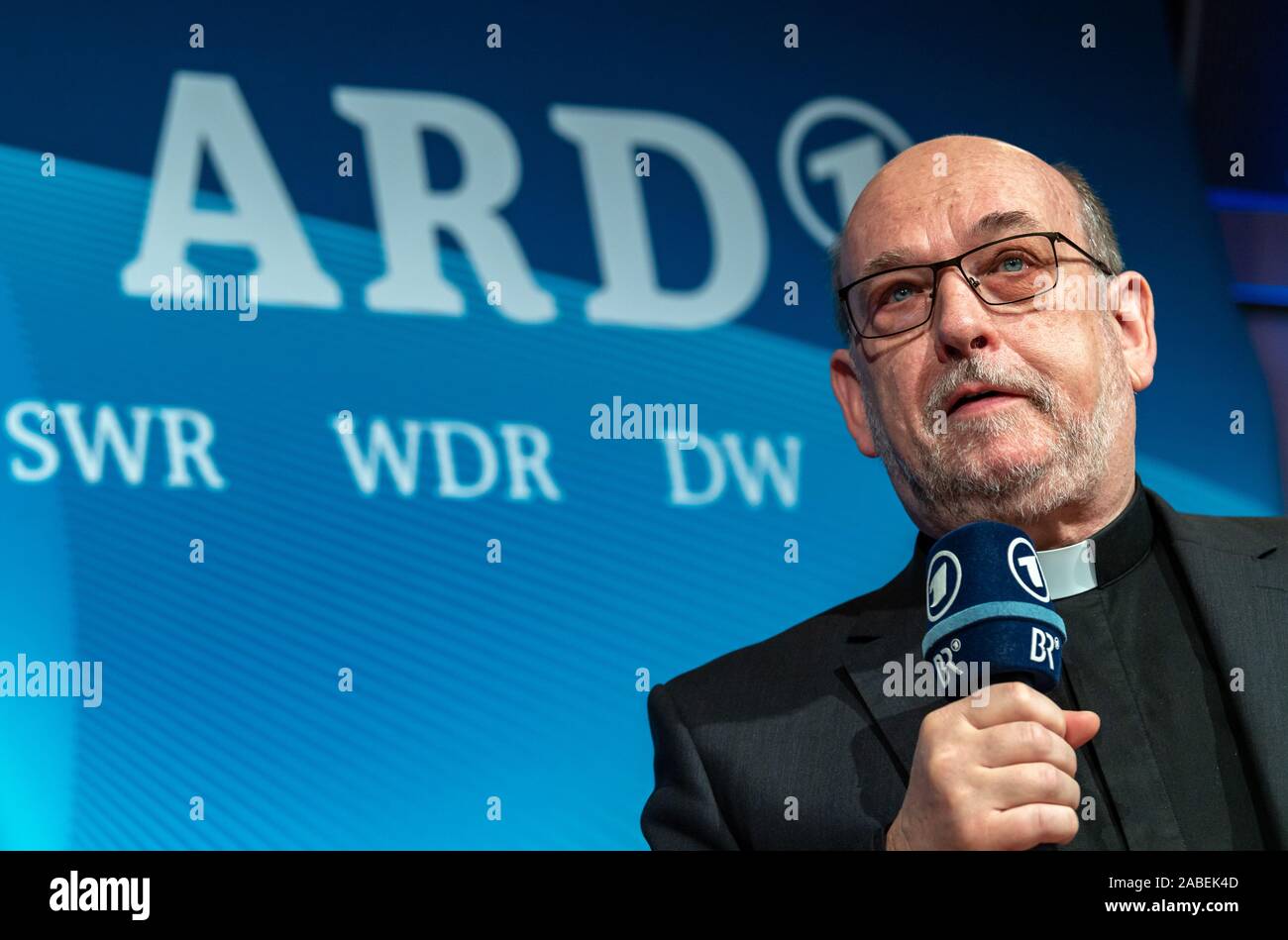 Munich, Germany. 27th Nov, 2019. Lorenz Wolf, Chairman of the Broadcasting Council of Bayerischer Rundfunk and Chairman of the ARD (GVK) Conference of Committee Chairmen, takes part in the ARD press conference at the BR-Funkhaus. On 25 and 26 November 2019, a meeting and general meeting of the ARD directors and the committee chairmen took place. It was the final ARD meeting during the two-year presidency of Bayerischer Rundfunk, which ends at the end of December 2019. Credit: Peter Kneffel/dpa/Alamy Live News Stock Photo