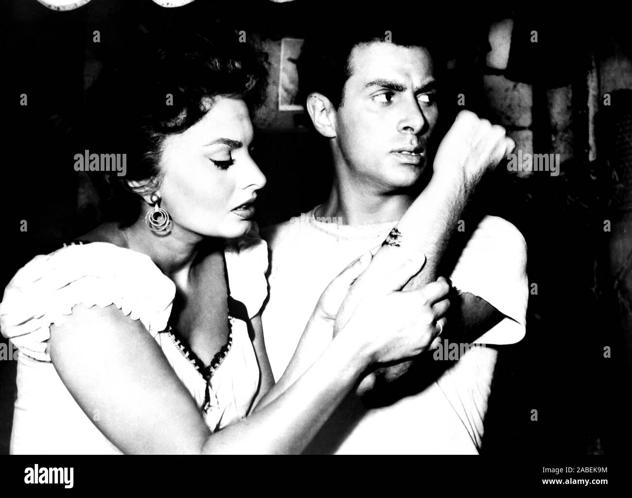 Sophia Loren in “Pane, amore e…” (1955)