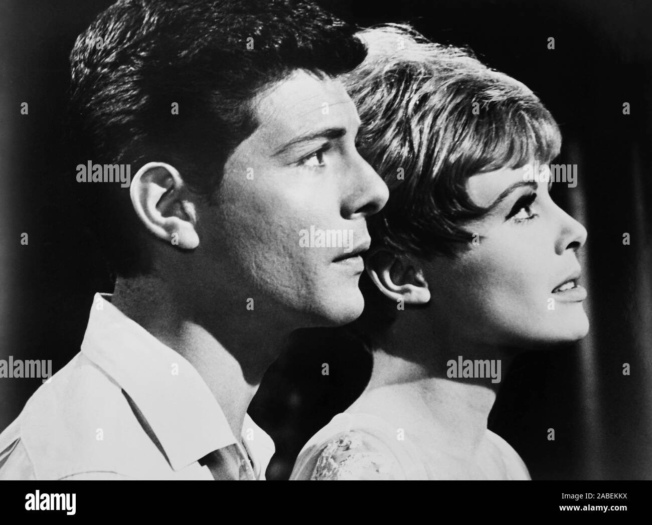 SERGEANT DEAD HEAD, from left: Frankie Avalon, Deborah Walley, 1965 Stock Photo