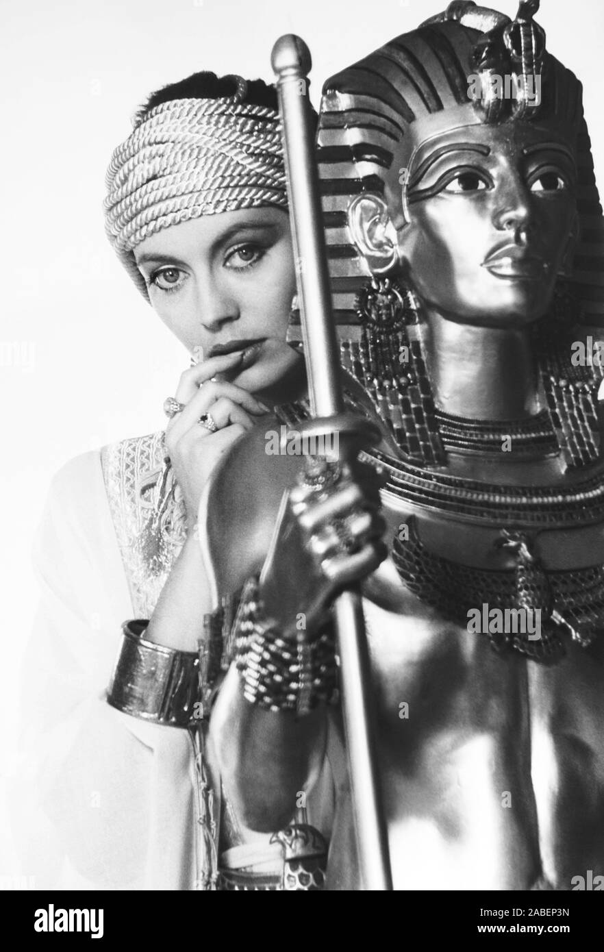 SPHINX, Lesley-Anne Down, 1981, © Warner Brothers/courtesy Everett Collection Stock Photo - Alamy