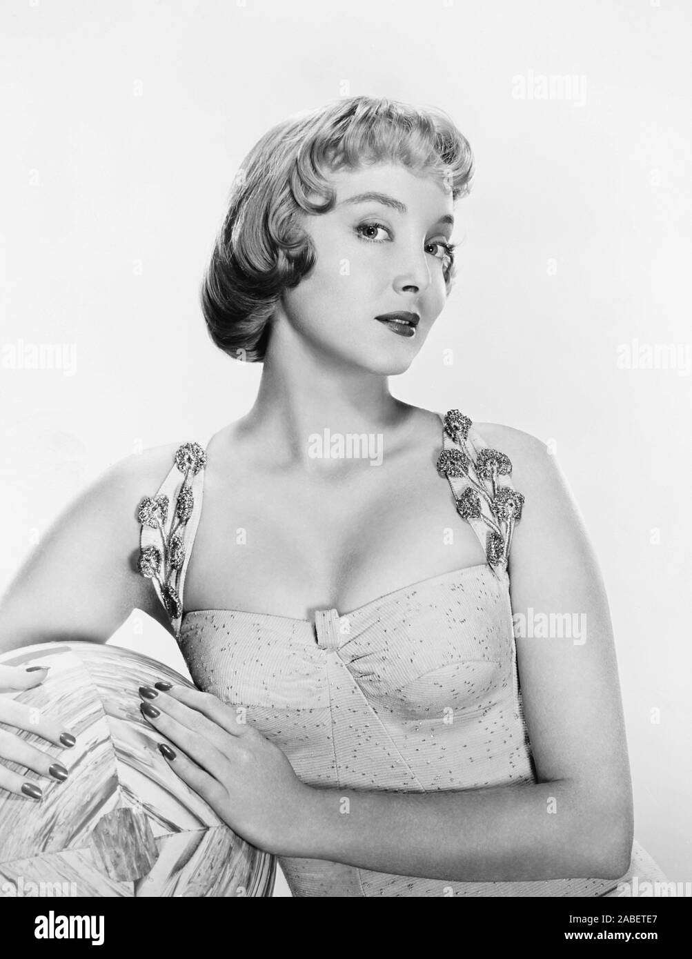 THE TENDER TRAP Carolyn Jones 1955 Stock Photo Alamy The tender trap carolyn jones 1955 stock photo alamy